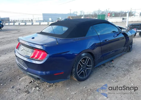 2018 Ford Mustang Ecoboost Premium из США, поврежденный, VIN 1FATP8UH7J5145425